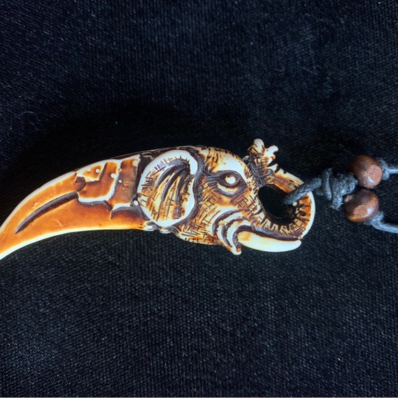 Elephant Pendant Necklace - Picture 2 of 3